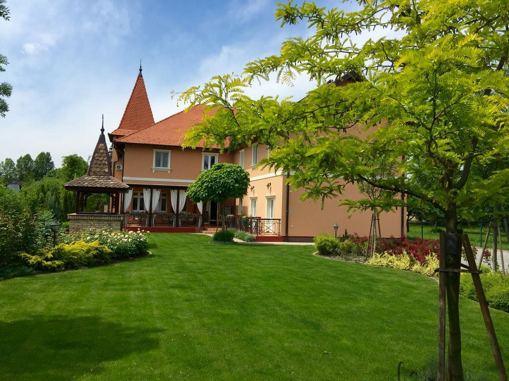 Villa Larus Palics Kültér fotó