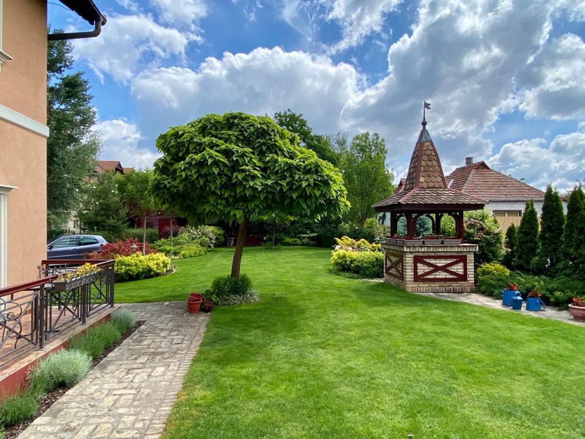 Villa Larus Palics Kültér fotó