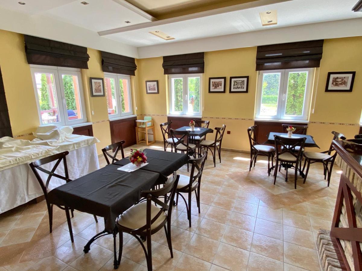 Villa Larus Palics Kültér fotó