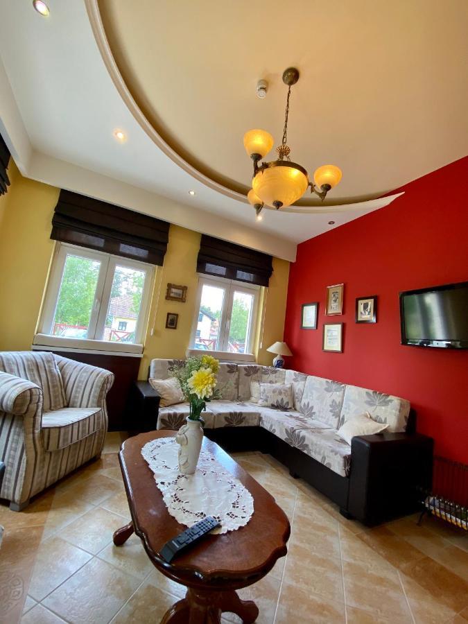Villa Larus Palics Kültér fotó